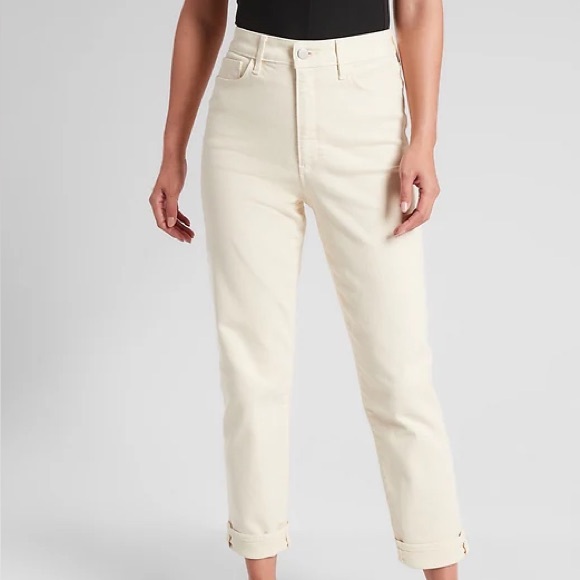 Athleta Denim - Athleta Straight Leg Denim in ‘Bone’ Size 8